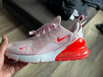 Nike Air Max 270