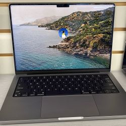 MacBook Pro 32gb Ram 512gb SSD 14” 