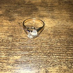14k Gold Ring With Cubic Zirconia