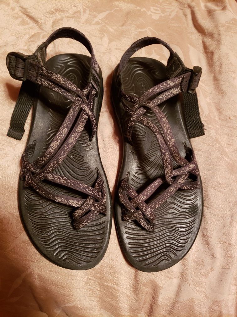Chacos women's size 11