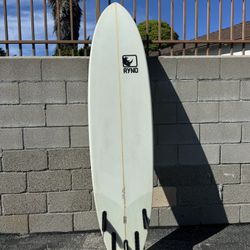 7’6” Surfboard
