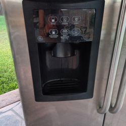 Refrigerator For Sale 