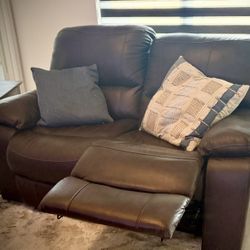 Leather Couches, MINT Conditionin