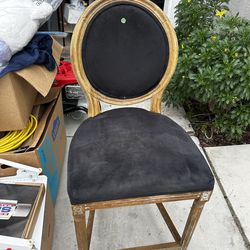 Single chair
