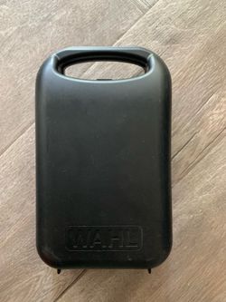 WAHL Pet grooming kit. 4 Blades. Good Condition
