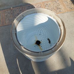 Big Washer Tub For Fire Pit Or Plants 30dls