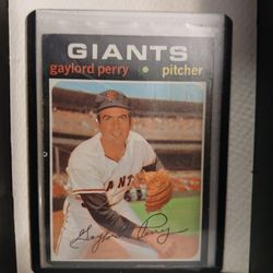 TOPPS BASEBALL CARDS