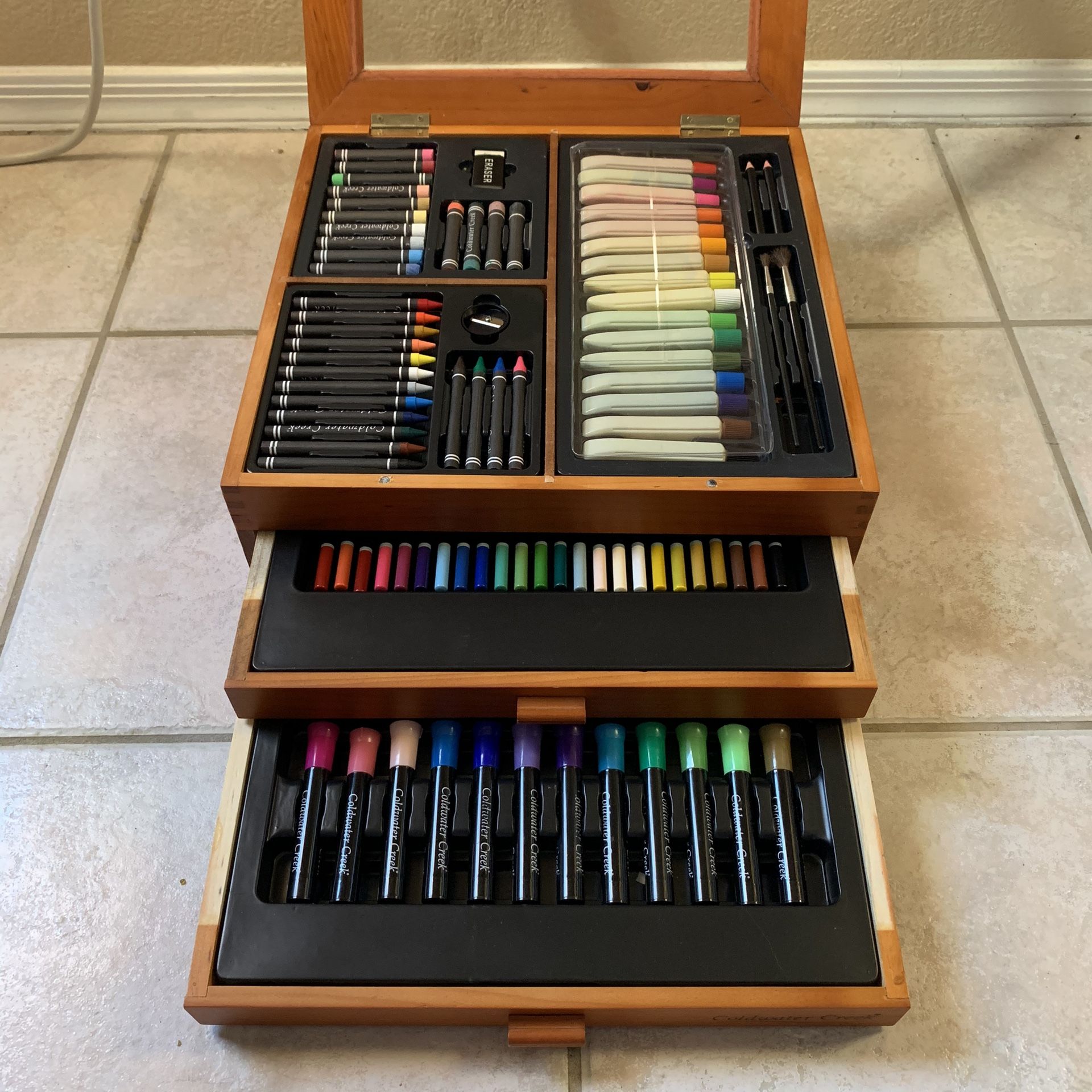 Wood Case Art Supply/Drawing/Painting Set by Coldwater Creek - NEVER Used