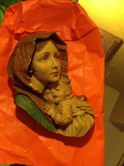 Vintage mary & baby jesus wall plaque