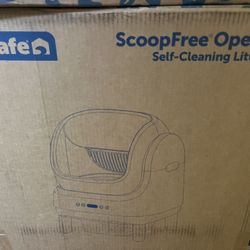 Petsafe  Self Cleaning Litter Box 
