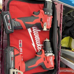 Milwaukee M18/m12 Drill/driver
