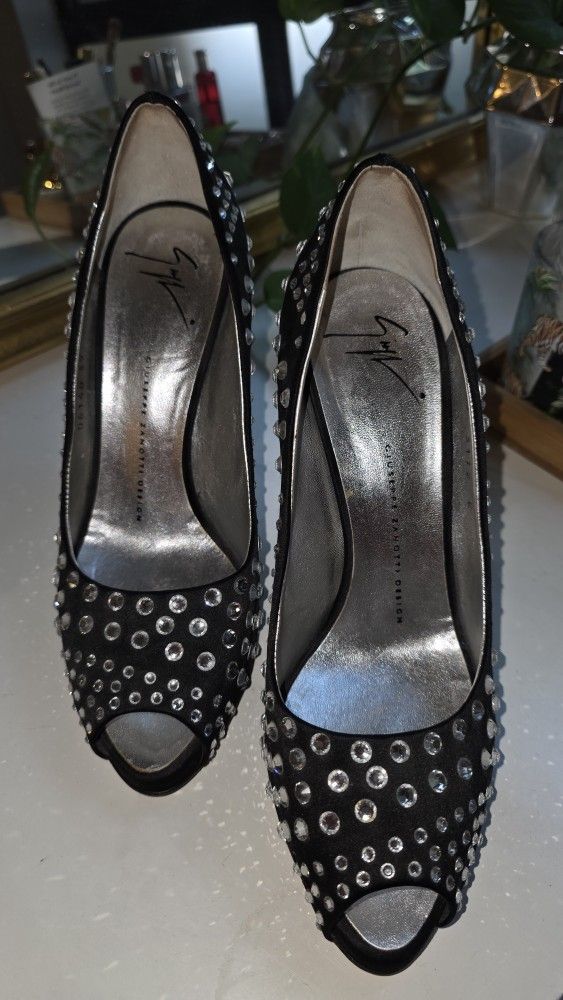 GIUSEPPE ZANOTTI BLACK SATIN CRYSTAL PEEP TOE PLATFORM HEELS