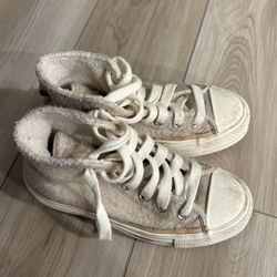 Converse Shoes Size 6.5