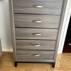 Grey 5 Drawer Dresser