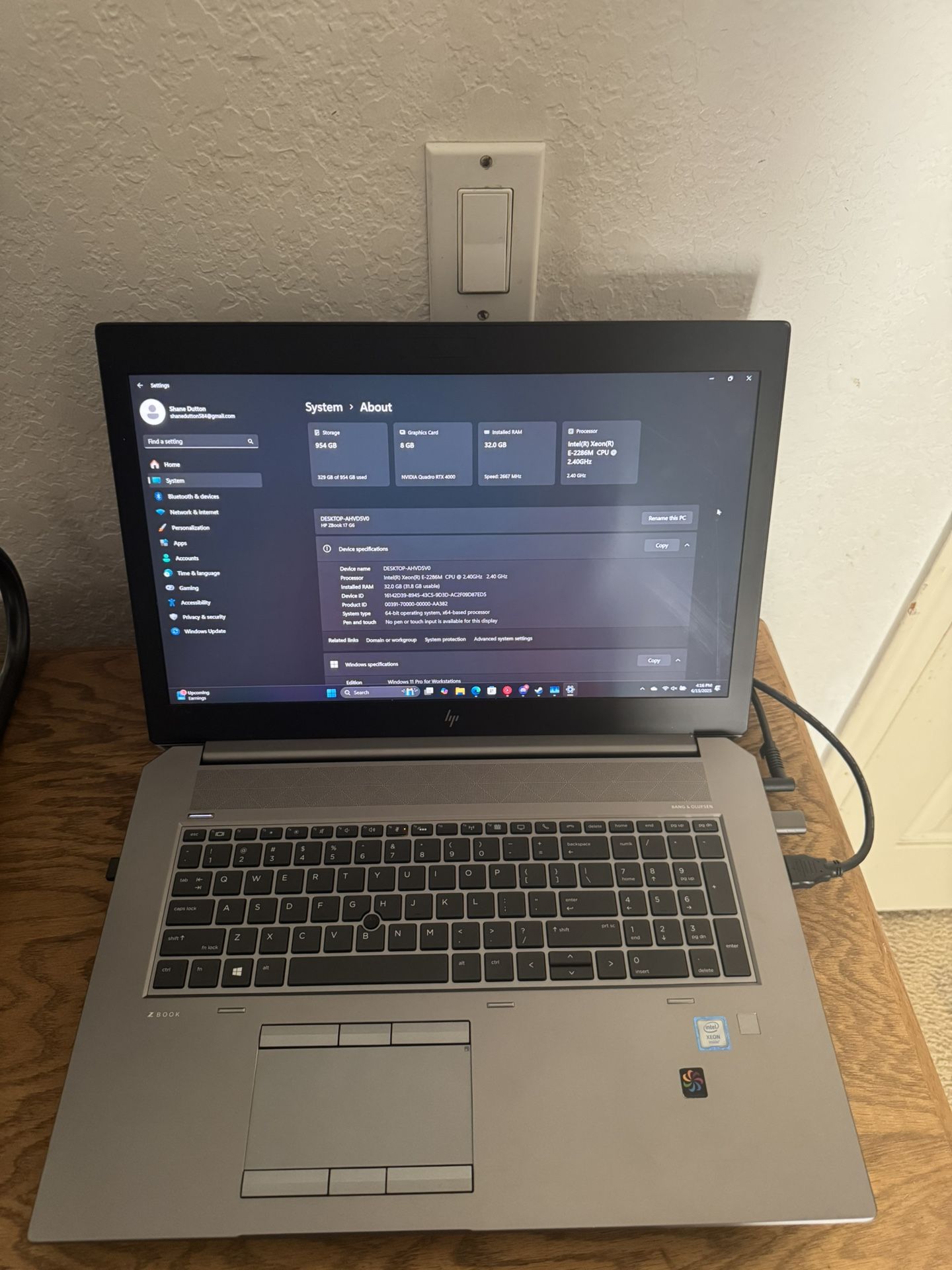HP ZBOOK 17 G6 4K 60HZ screen