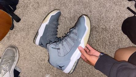 Jordan Max Aura Cool Grey