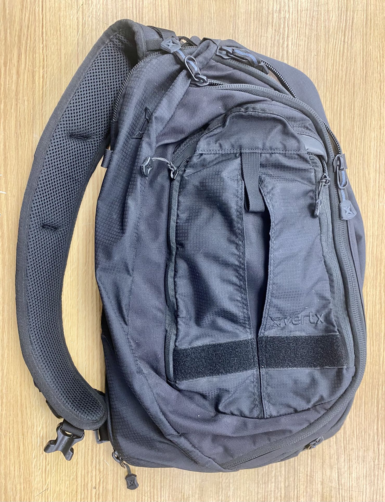 Vertx Tactical Sling Bag 19"x12" CCW EDC Backpack Black – Used Good Condition