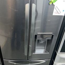 25 Cu Ft Smart Grench Door Fridge