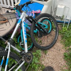Trek Mountain Bike With Upgraded Suspension 