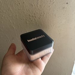 Huda Powder
