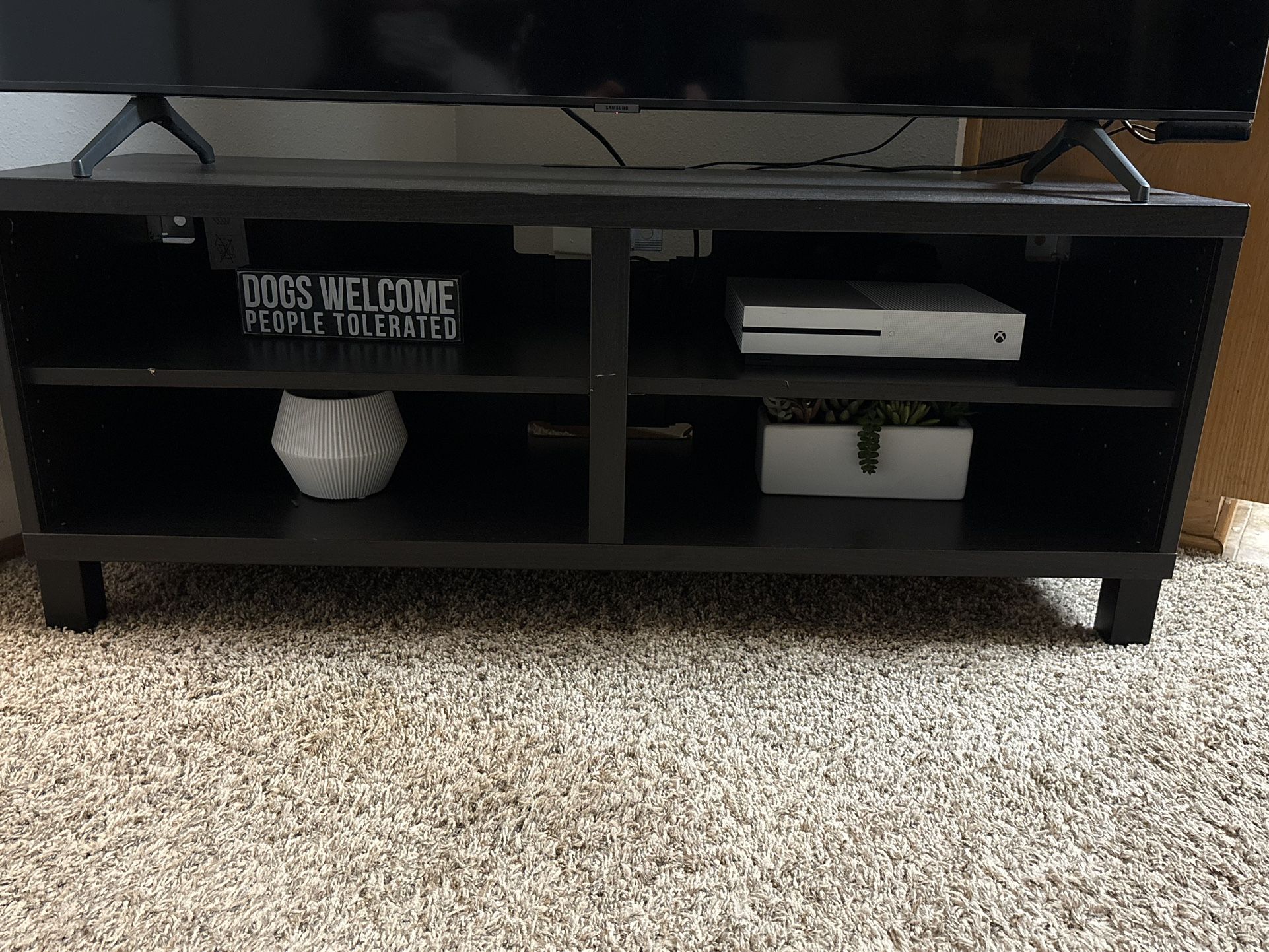 TV stand
