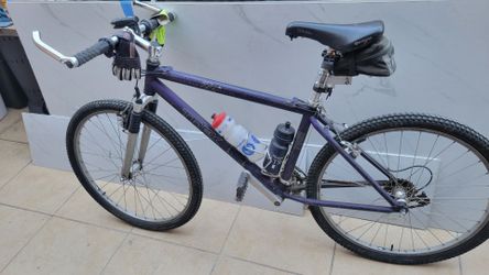 Trek 7000 Bike