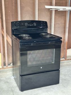 GE 30” Electric Range/Stove