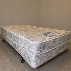 PRICE DROP: Twin/Single Bed Set With Frame – Simmons Deep Sleep Beautyrest (Firm)