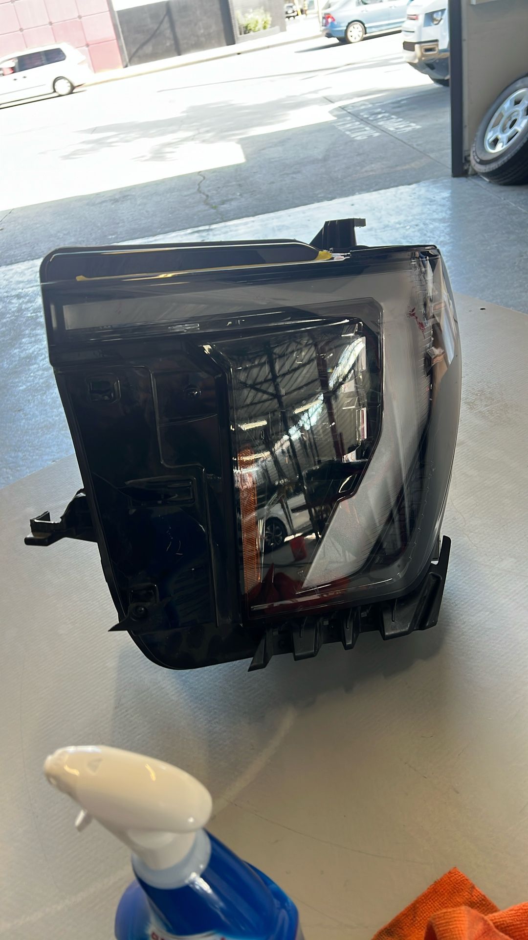 2024 GMC Denali Headlight LT