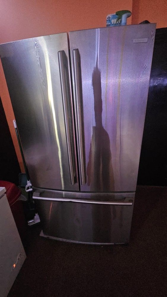 Great Working Stainless Steel Refrigerator