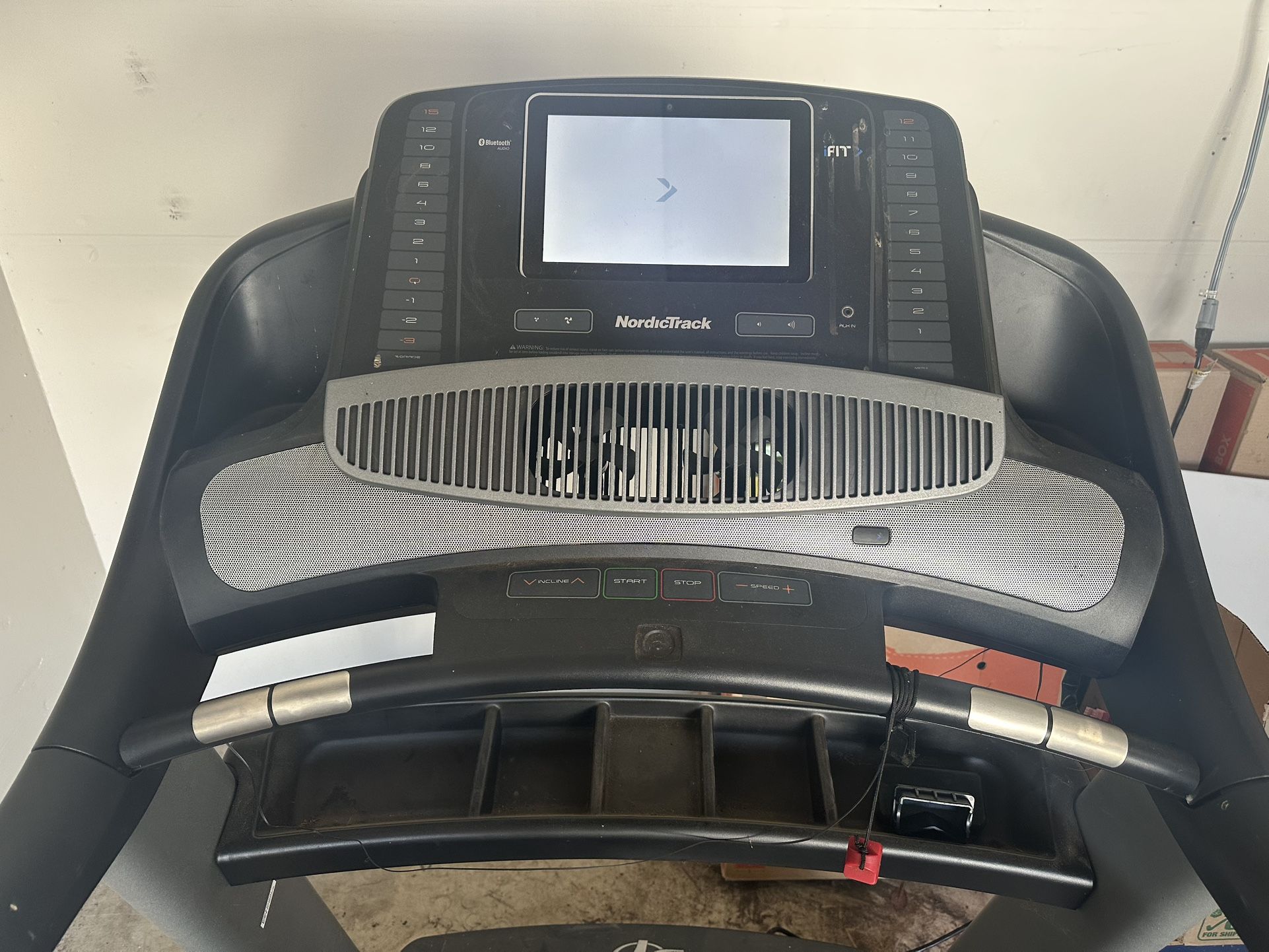 Treadmill 