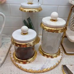 Elegante Jarras De Cristal Y Marmol 