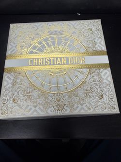 Christian Dior J'adore Eau de Parfum and Les Adorables Body Milk gift set