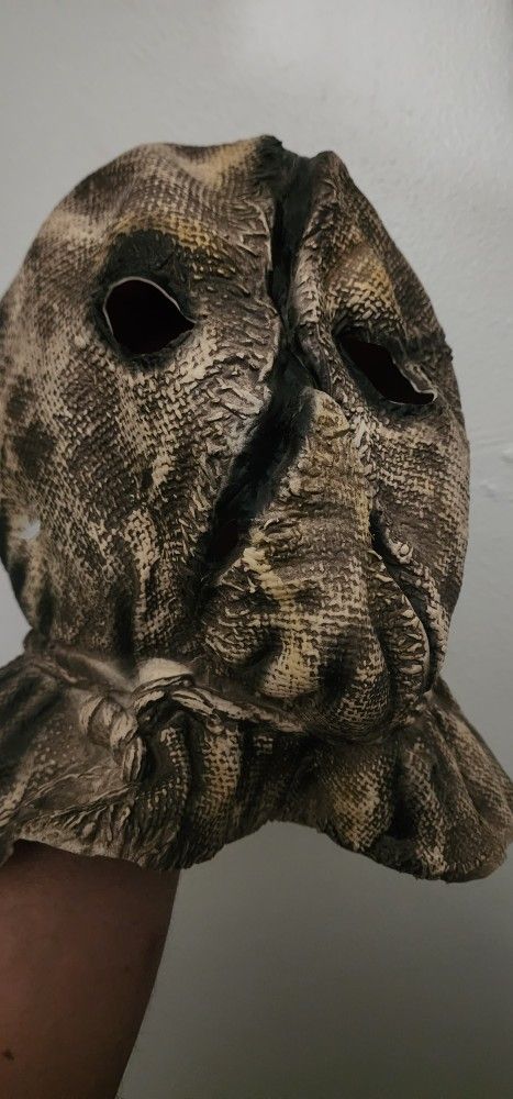 Spirit Halloween SCARECROW 