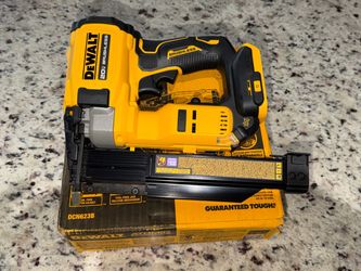 DEWALT DCN623B 20V Brushless Pin Nailer. BRAND NEW NEVER USED TOOL ONLY