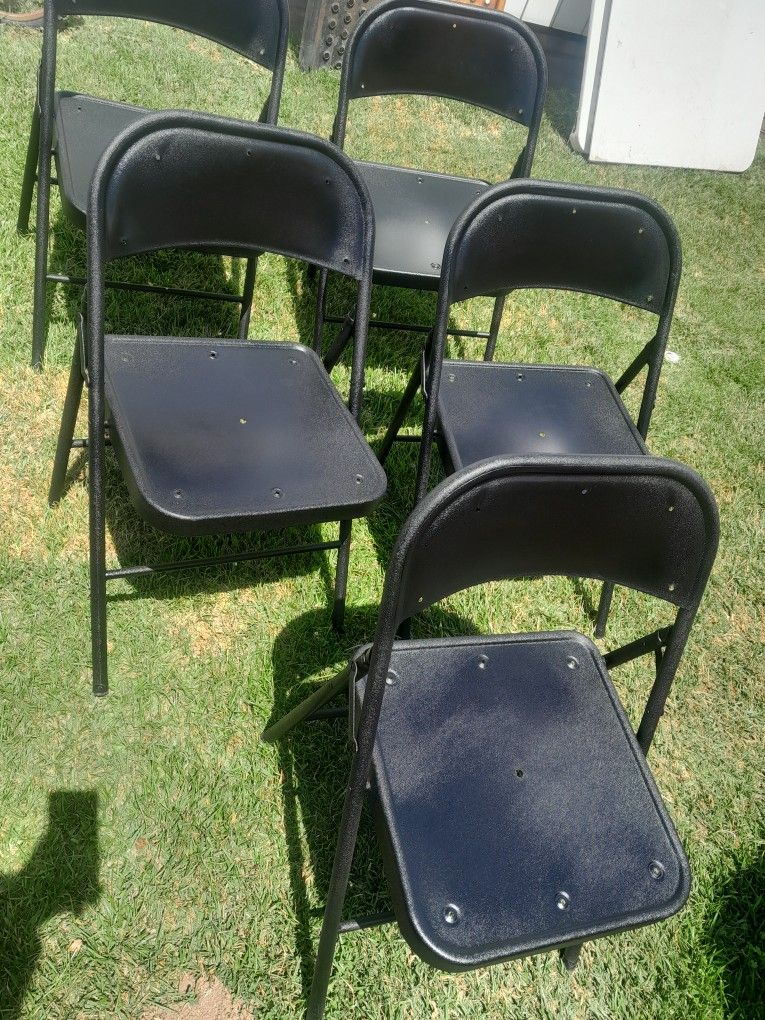Metal Folding Chairs