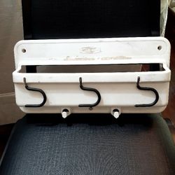 Vintage Rubbermaid Utility Holder