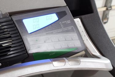 Proform cooling online breeze 775 treadmill
