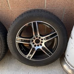Infiniti Q45 OEM Wheels With Tires 80% Thread Left
