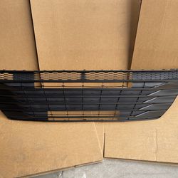 For 2021 2022 Sienna Front Bumper Grille
