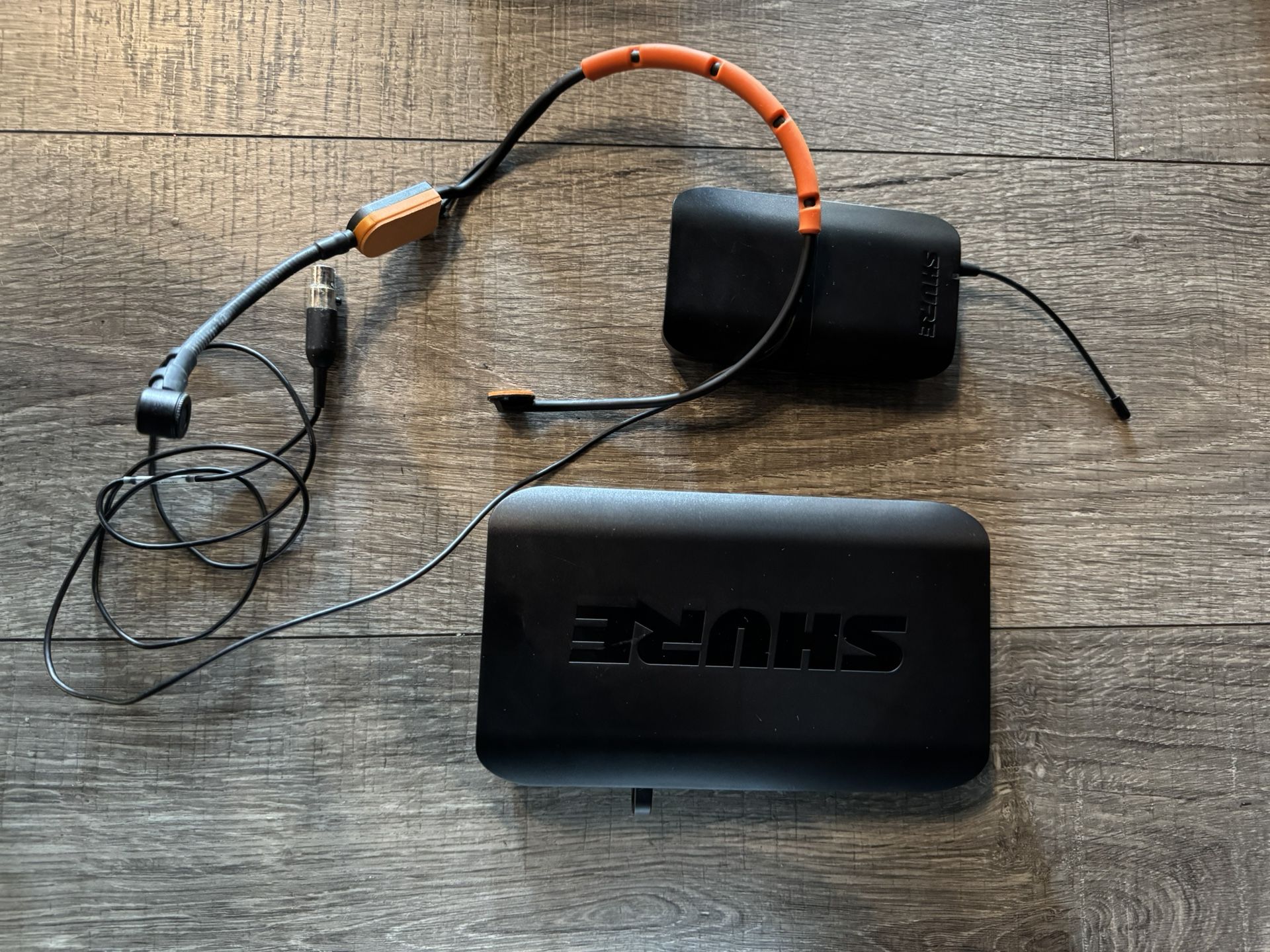 Wireless Headset System Shure BLX14/P31 H8E