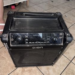 *USED ION Block Rocker Speaker