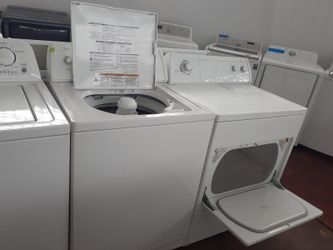 Whirlpool top load washer and electric dryer set working perfectly with 4 months warranty