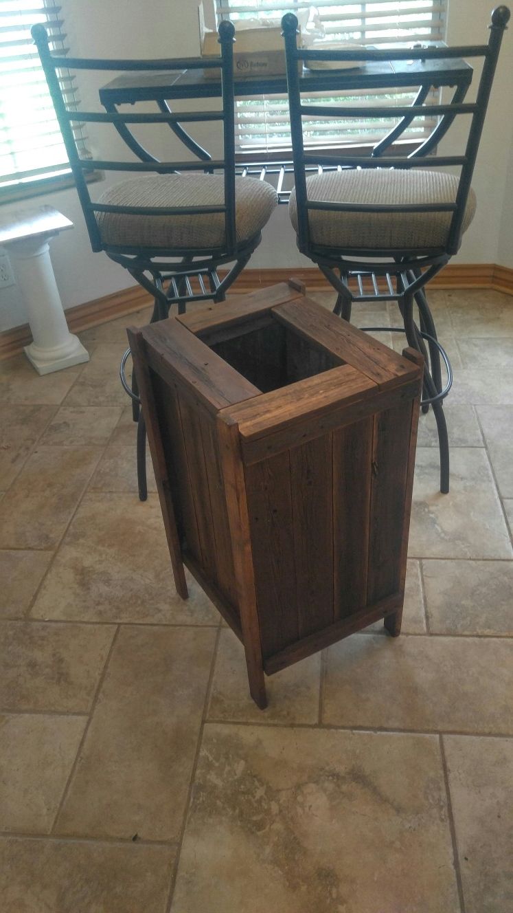 Tall rustic planter box