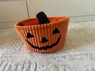 Halloween basket
