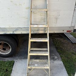 Aluminum Ladder 6 Ft $25
