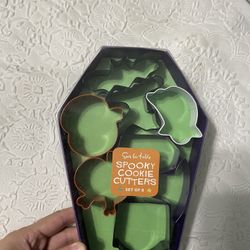 Cookie Cutters 