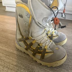 Burton Snowboard Boots Men’s 10.5