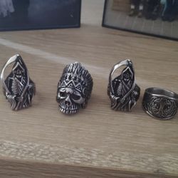 Silver Rings 