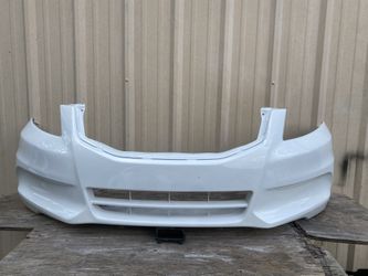 2011-2012 Honda accord Sedan Front Bumper Pintura Nueva Good Condition